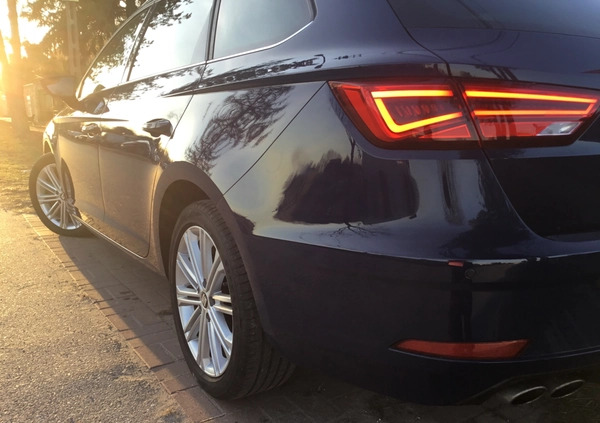 Seat Leon cena 52900 przebieg: 259000, rok produkcji 2018 z Warszawa małe 781